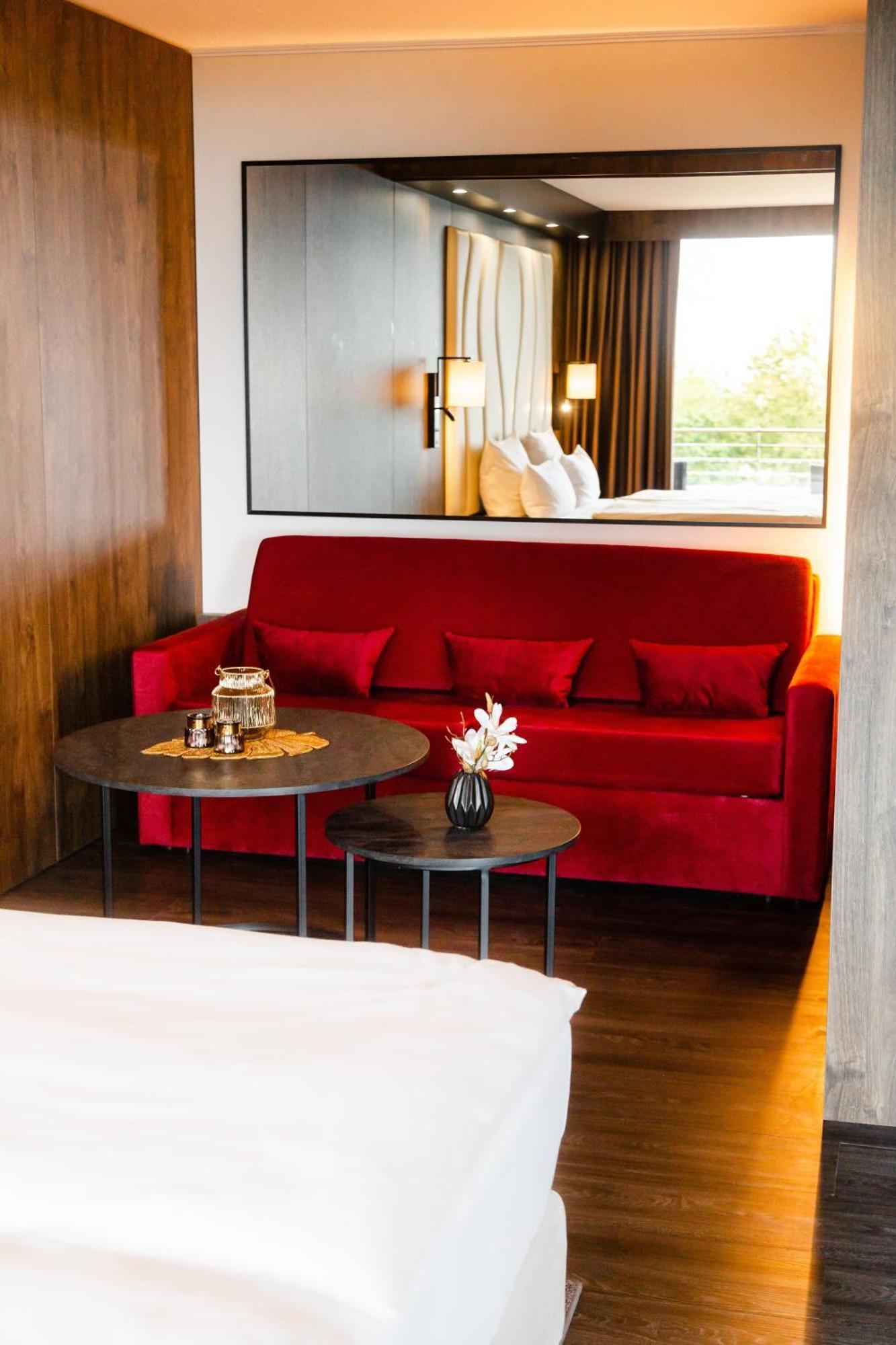 Hotel Plaza Premium Timmendorfer 4*